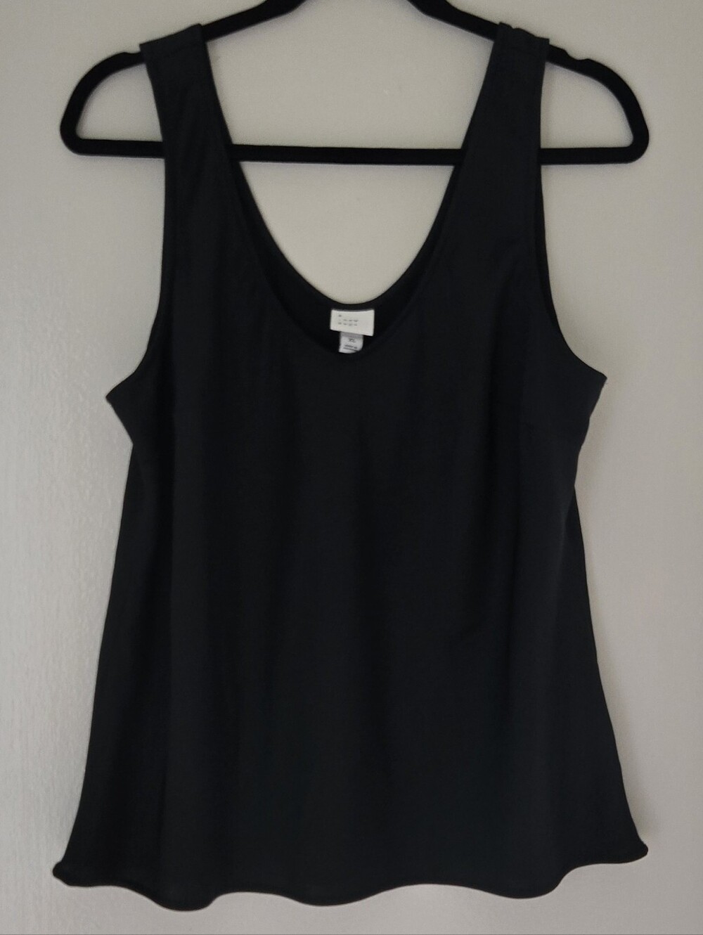 a new day Black Scoop Neck Women's Tank Top
